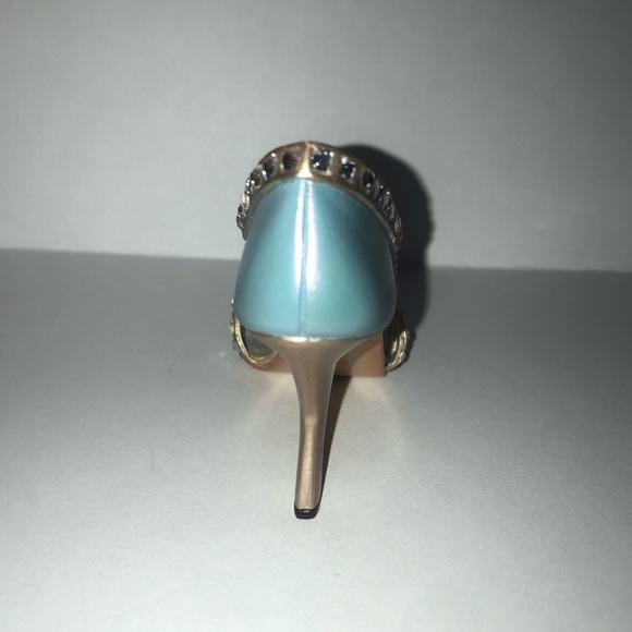 3 Miniature Collector Heels - Picture 7 of 14